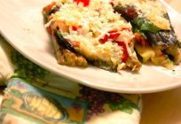 Ein Eintopf aus zucchini und Aubergine – Kochen zu Hause