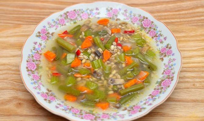 Fisch-Suppe mit Gerste Rezept
