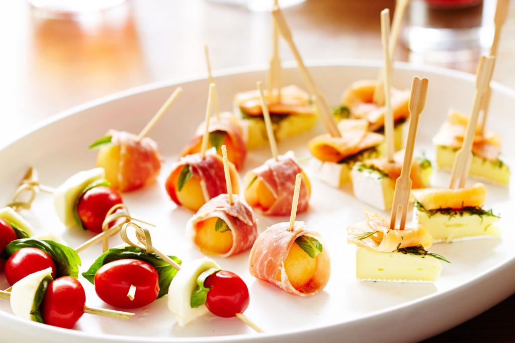 How to make canapes
