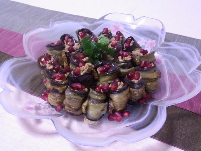  eggplant with walnuts in Georgian 