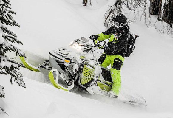 moto de nieve brp 1200