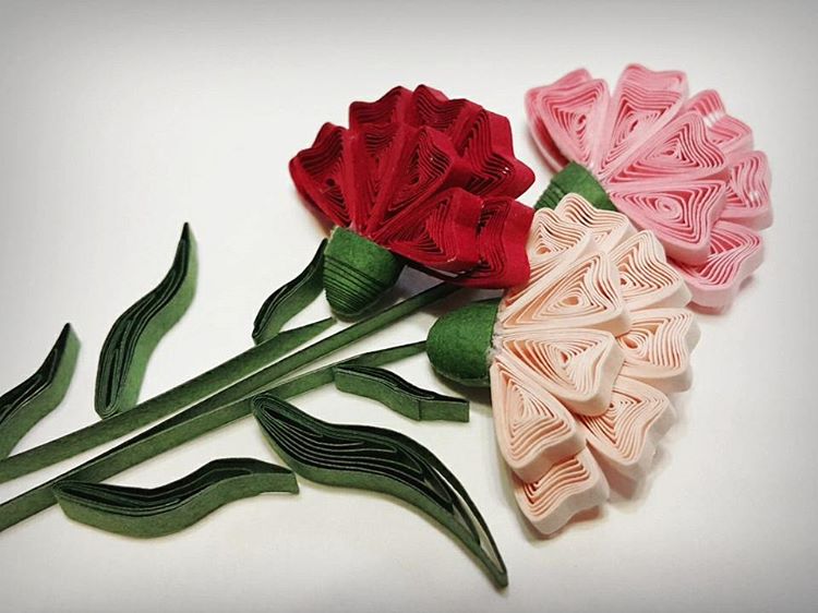 quilling carnation