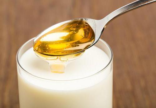 leite, o mel e o óleo de tosse