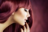 Чому випадає волосся у жінок? Причини