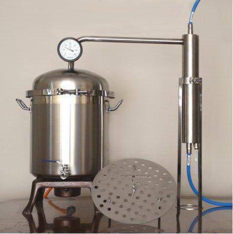 Finnish moonshine apparatus