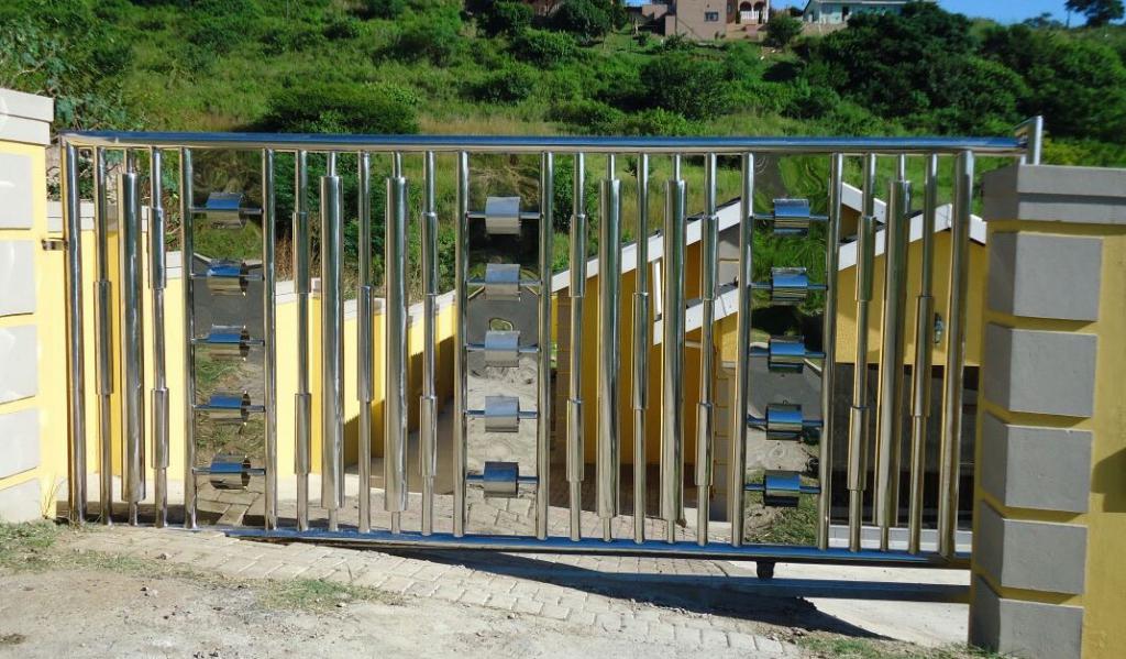 appearance of metal swing gates