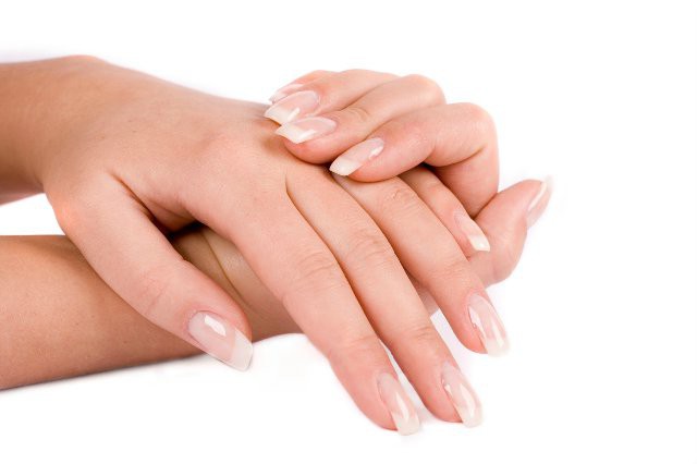 how to treat eczema on hands at home
