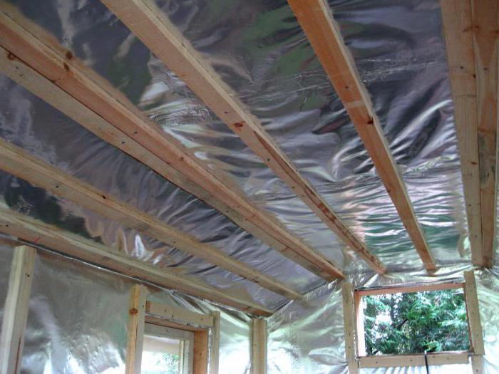 foil vapor barrier for walls of timber