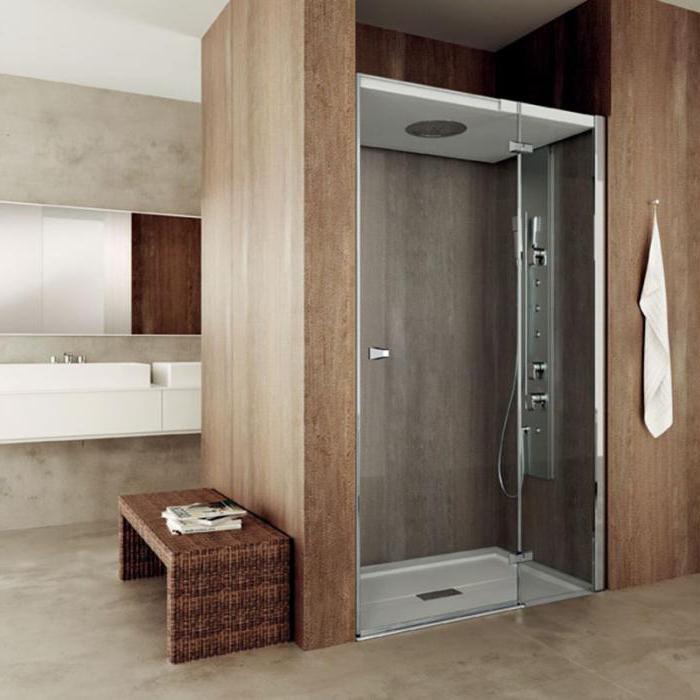  las cabinas de ducha con la baja o alta de la bandeja 