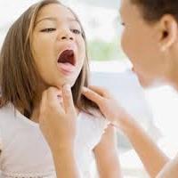 how to treat red throat in children