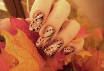 Autumn nail design: options