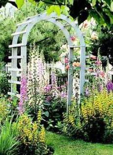 How to make an arch in the country for flowers