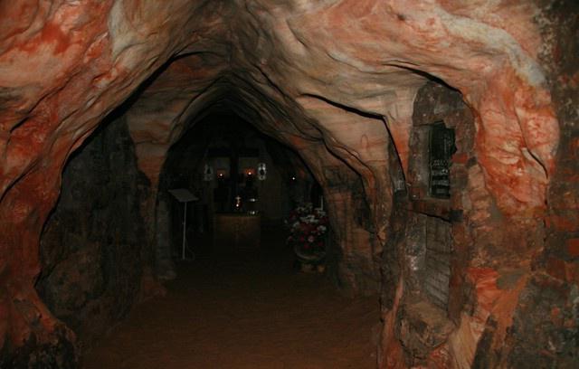 la cueva de псково monasterio pechersky