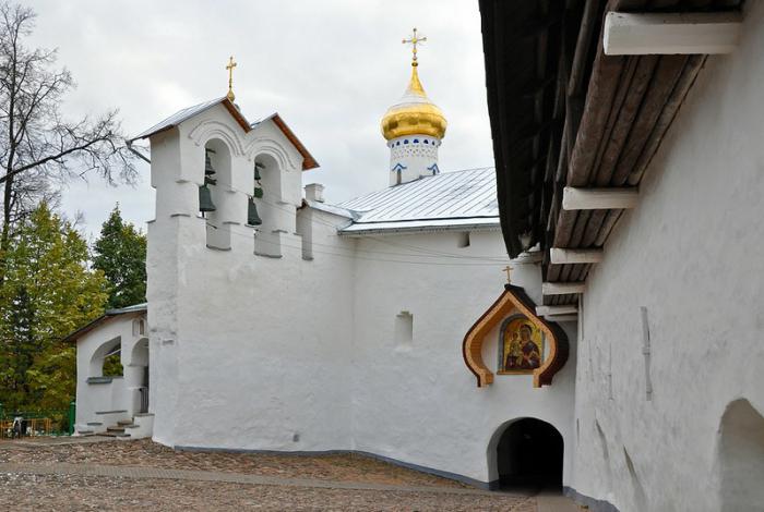 santos псково monasterio pechersky