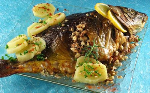 baked carp in the oven