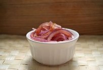 How to cook pickled onions for barbecue