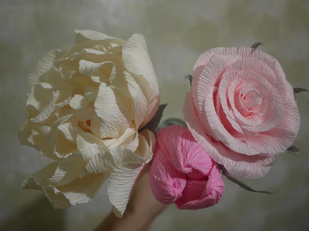 Flores de papel ondulado