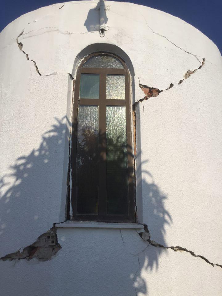 cracking facade Church