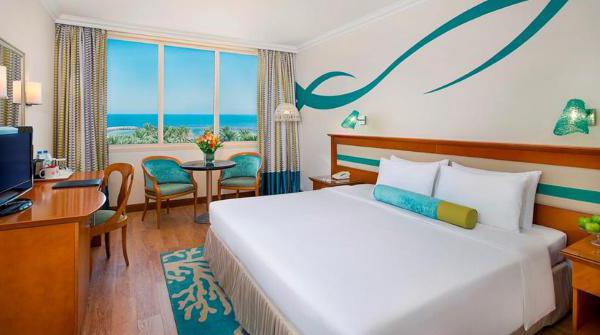  отель coral beach resort sharjah 4