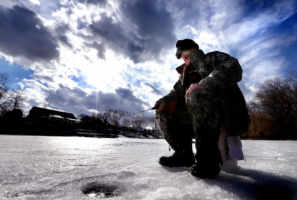 Pesca de crucian con hielo