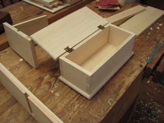 how to make a wooden box