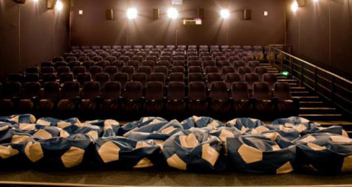 Unusual cinemas in Moscow with beds
