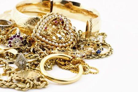 what to clean gold at home