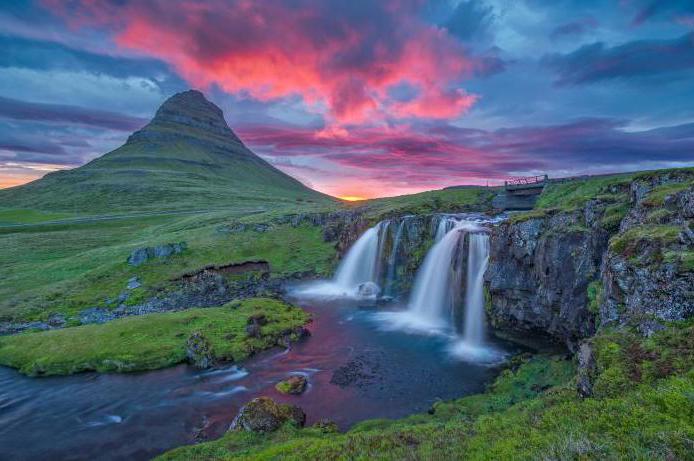 a natureza da islândia é famosa por suas belezas