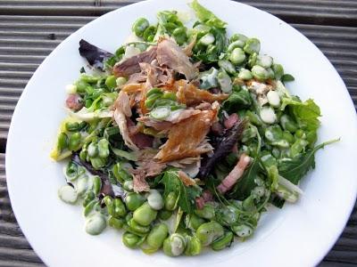 Salat von geräucherter Makrele