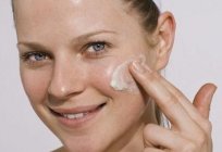 Glycerin und Vitamin E für das Gesicht: kümmern uns um die Schönheit und Jugend der Haut