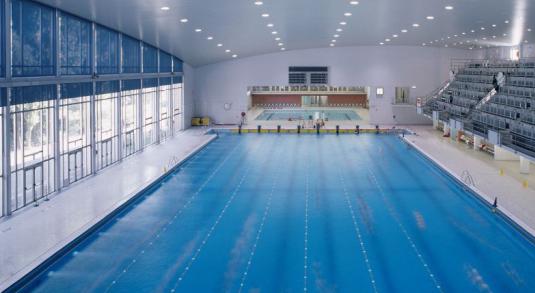 Çehov.Yüzme havuzu olimpik