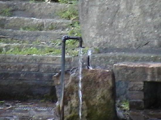 Bohren Brunnen im Brunnen