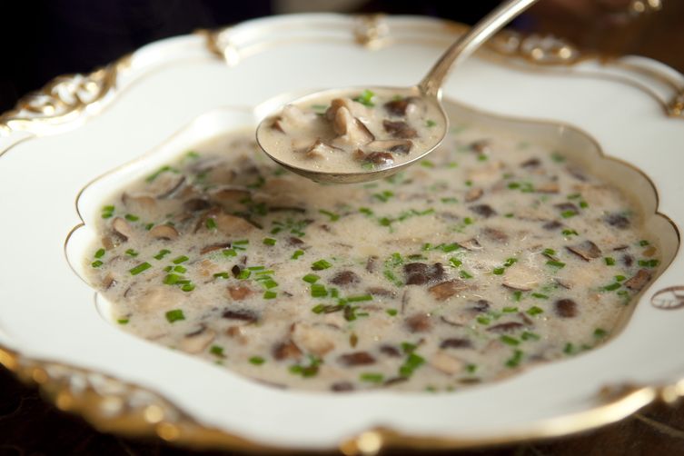 mushroom soup in a slow cooker