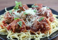 Meatballs from minced meat: the recipe. How to make meatballs from ground beef?