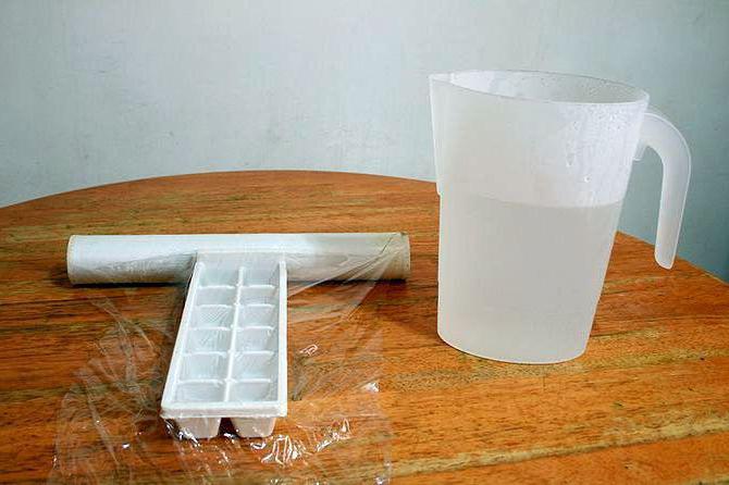 como fazer gelo transparente em casa