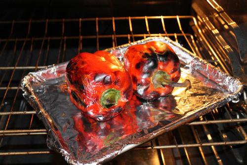 gefüllte Paprika im Ofen gebacken