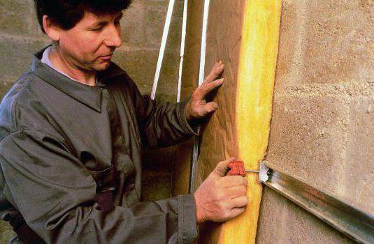 basalt wool or mineral wool which is better for soundproofing