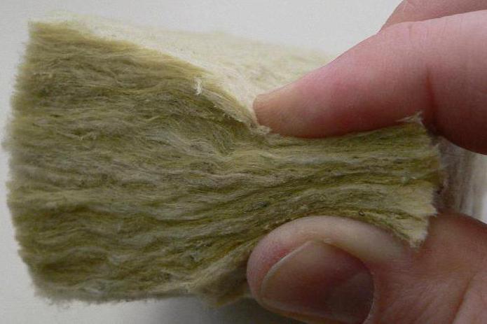 базальтовая de lã de rocha ou lã mineral que é melhor para o chão