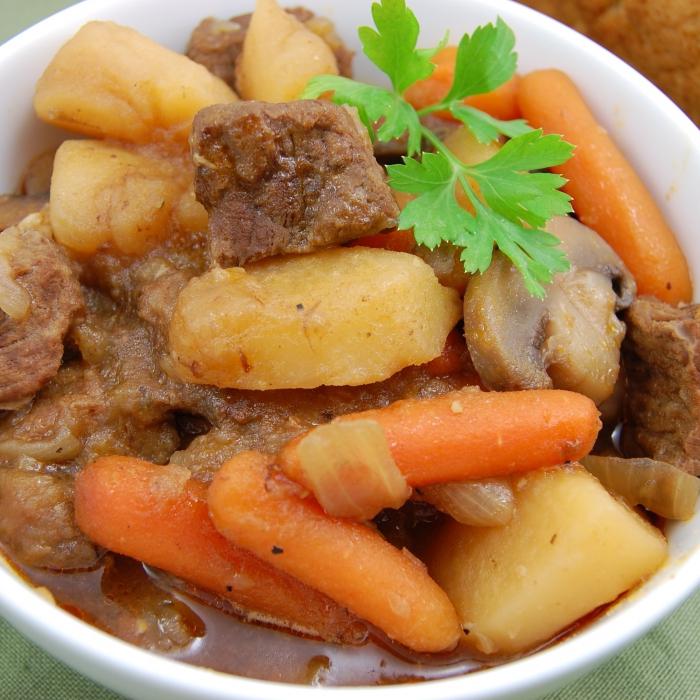 braised potatoes with meat photo