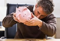 Die Bedingungen des Darlehens in der Sparkasse für Rentner. Der Zinssatz, die Altersgrenze