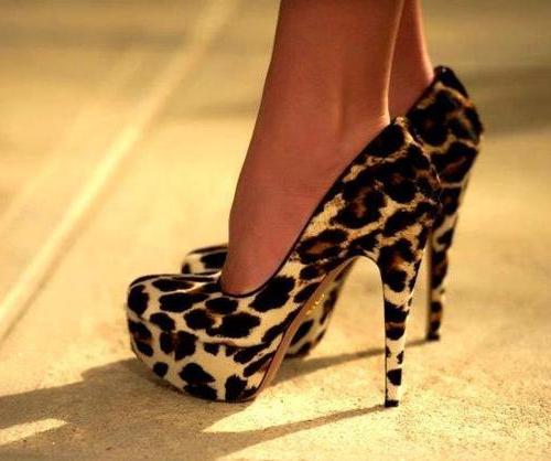 Sapatos леопардовые