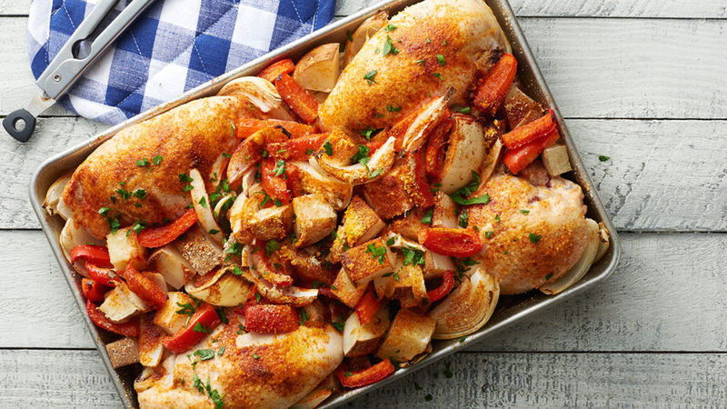 wie zu Backen Huhn mit Kartoffeln im Ofen