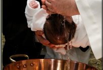 Wie läuft das Sakrament der Taufe Baby