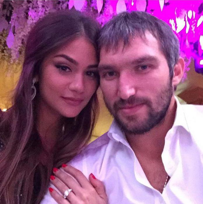 Alexander Ovechkin photo with his wife