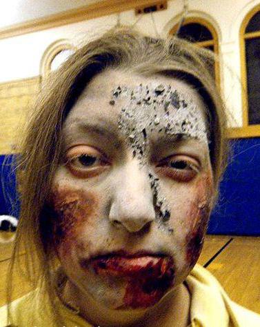 maquillaje para halloween de zombie
