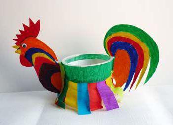 cómo hacer de gallo en papel de color