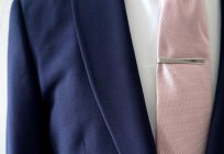 Як правильно носити затиск для краватки?