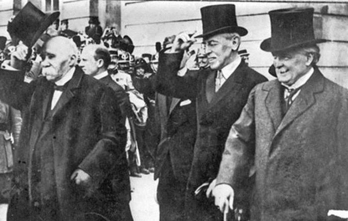 巴黎和平会议，1919年1920年简单地
