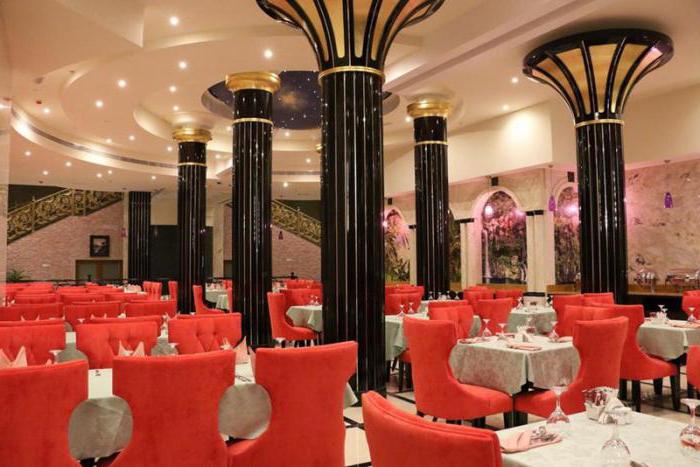 el red castle hotel de 4 sharjah, emiratos árabes unidos
