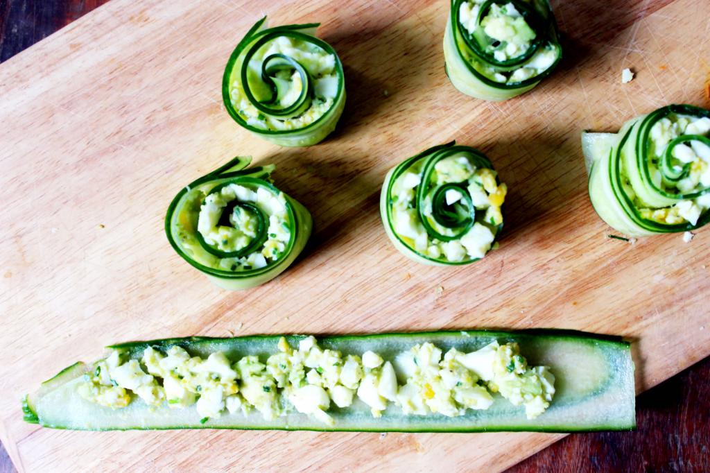 cucumber rolls with filling
